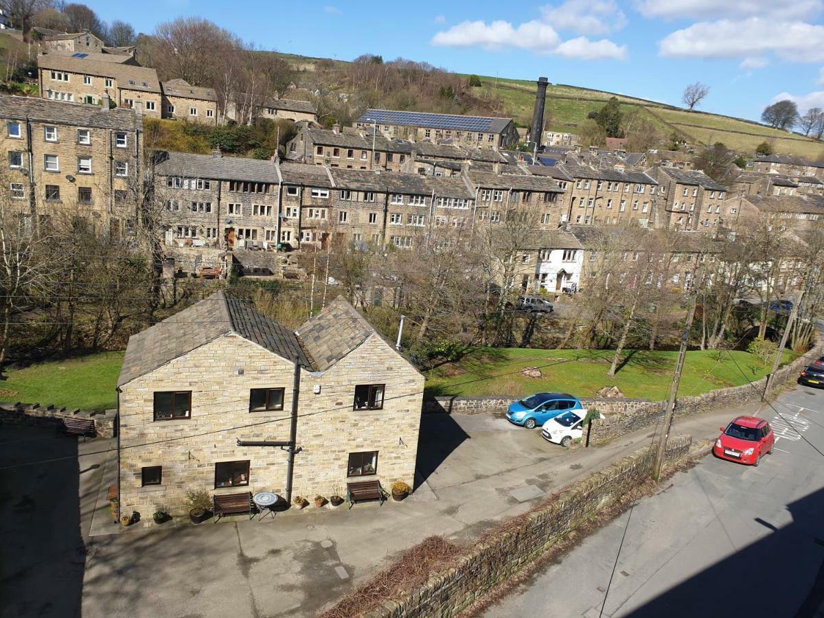 Crosland Cottage Holmfirth Eksteriør billede